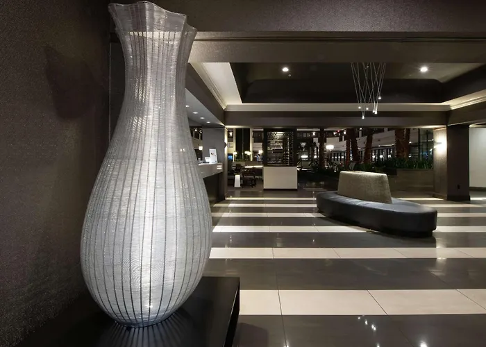 Embassy Suites By Hilton Las Vegas