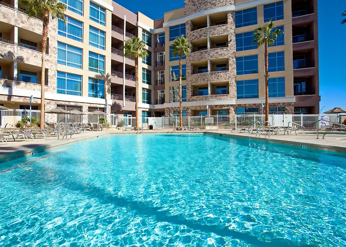 Staybridge Suites Las Vegas - Stadium District