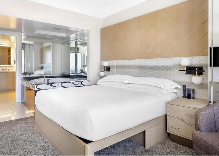 Suites At Elara Las Vegas Center Strip-No Resort Fees