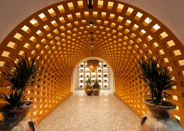 Virgin Hotels Las Vegas, Curio Collection By Hilton