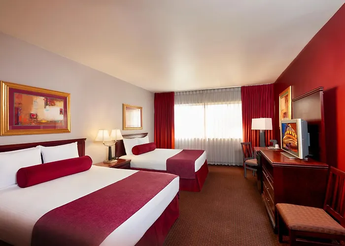 Four Queens Hotel & Casino