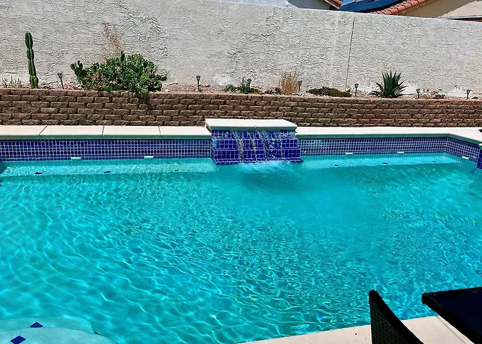 Amazing Heated Pool And Private Hot Tub 3Br In Heart Of Lv