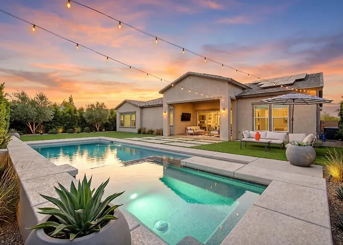Desert Dream Home - Resort Pool, Jacuzzi, Piano, Peloton, Mountain Bikes